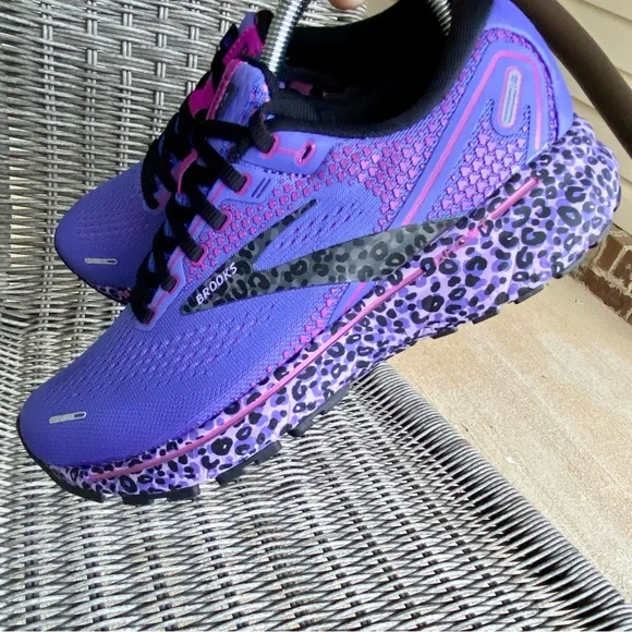 RARE Brooks 🦄 Ghost 14 🖤 Leopard Cheetah Athletic Running Shoes Black Purple 7.5 - Picture 2 of 12